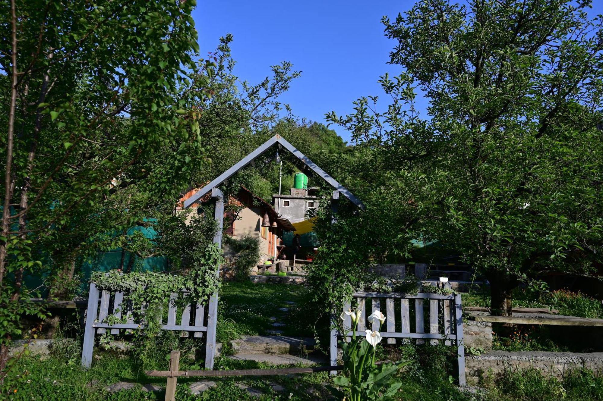 Himalayan Mud Resort Kasol Exterior foto