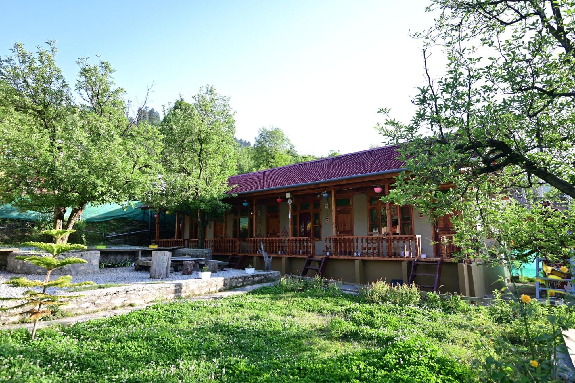 Himalayan Mud Resort Kasol Exterior foto